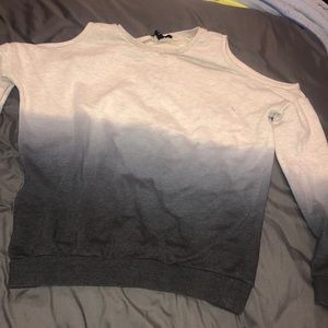 Ombré cut out shoulder sweatshirt